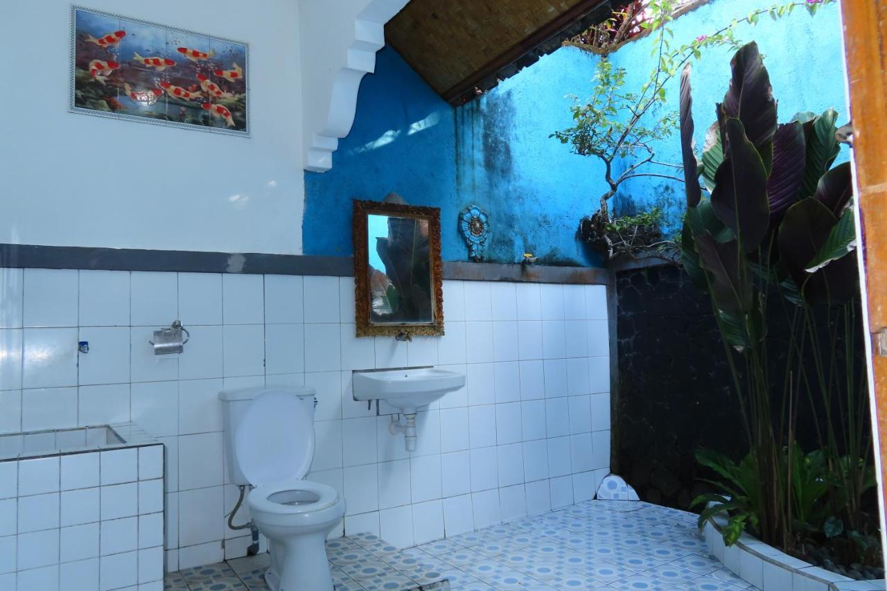 Pondok Lembah Dukuh Homestay Каранґасем Екстер'єр фото