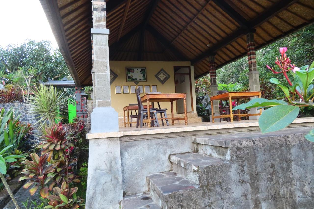 Pondok Lembah Dukuh Homestay Каранґасем Екстер'єр фото